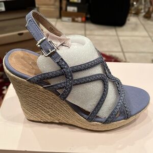 Chinese Laundry Women’s Maylin Wedge in Denim Braid Sz 8 NWB